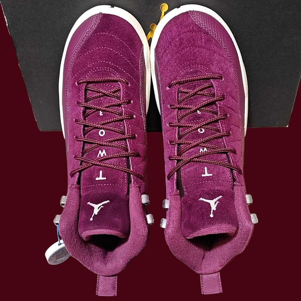 🚻6.5Y US—Air Jordan 12 Retro BG 2017 [BORDEAUX/SAIL–METALLIC SILVER] 153265–617 - Picture 4 of 11